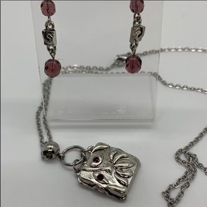 Necklace and earrings set